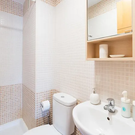 With Terrace, Pool, Parking Apartment Torremolinos